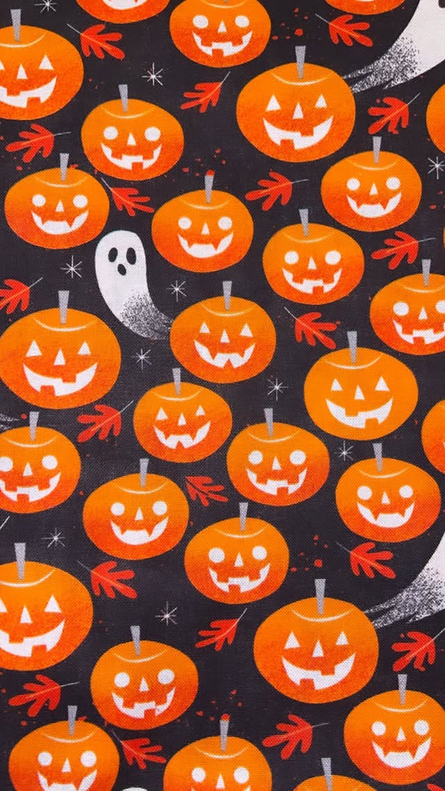Jack O Lanterns And Ghosts