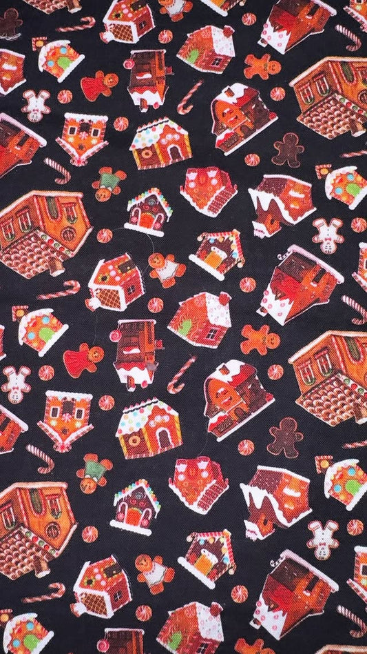 Mini Gingerbread on Black